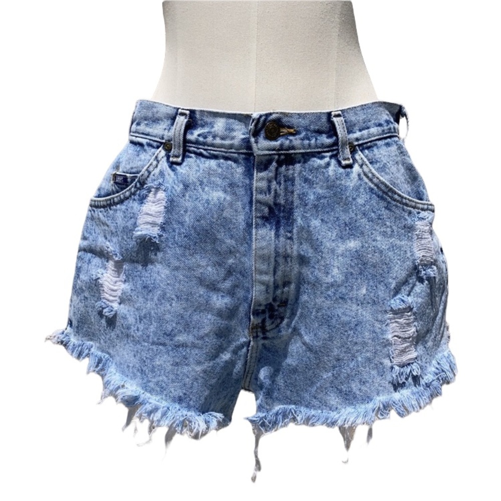 SALE! Vintage Lee Stone Wash High Waist Mom Jean Cutoffs